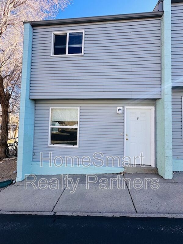 Green River House: 185 F Monroe Ave