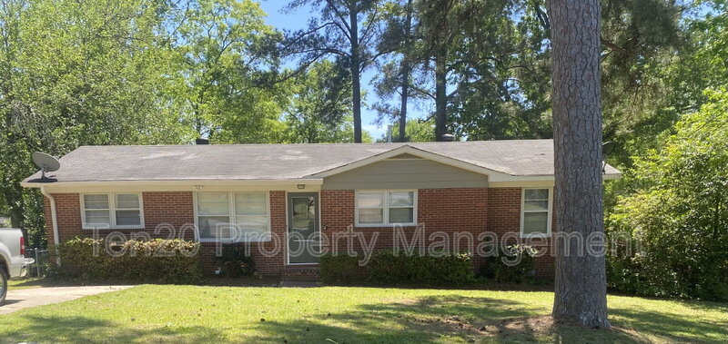 Columbus House: 4264 Yates Dr