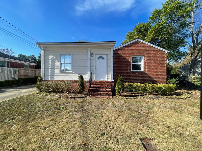 Columbus House: 4741 Armour Road