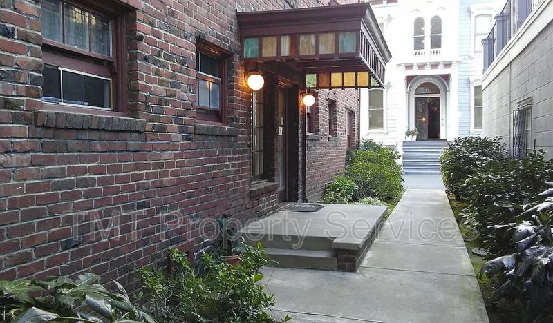 Sacramento House: 1019 H Street