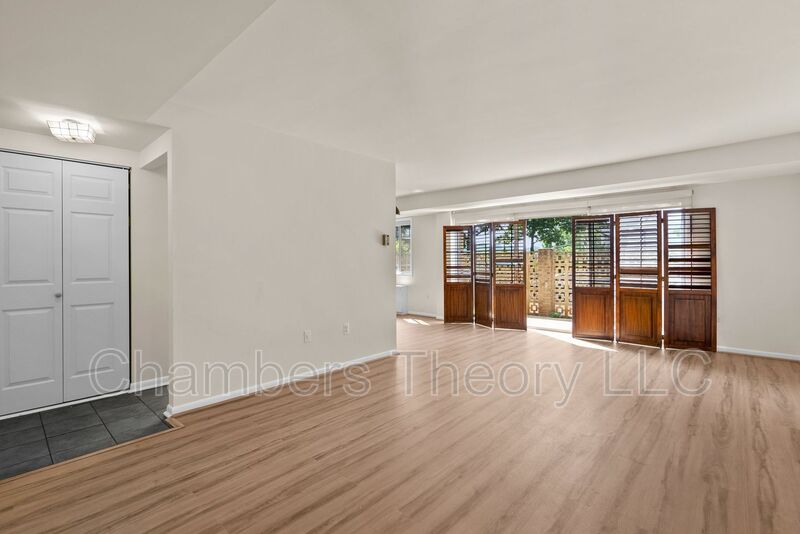 Arlington Condo: 4241 Columbia Pike