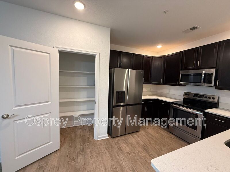 Newly Built 2BR Condo "ASK ABOUT OUR ZERO DEPOSIT" - Photo 3