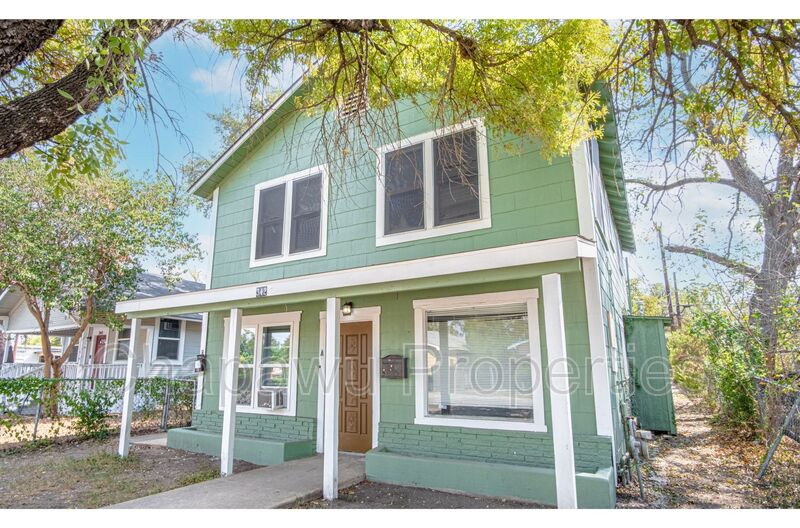 San Antonio House: 342 Vine A