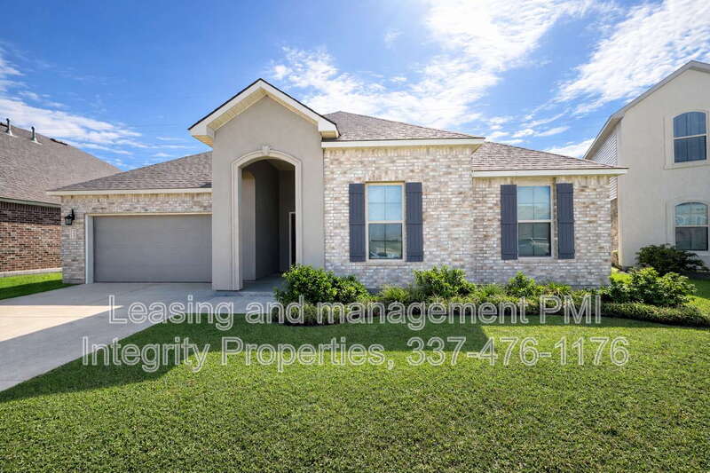 Youngsville House: 115 Rue Chateau Royal Dr