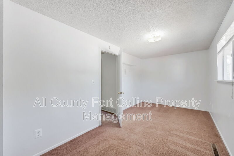 Main Rental Photo 12