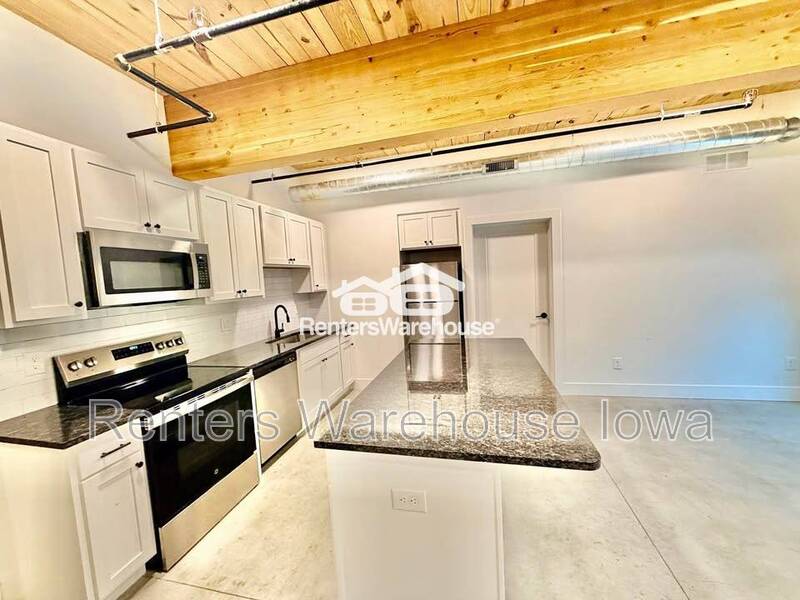 Des Moines Condo: 2701 Ingersoll Ave