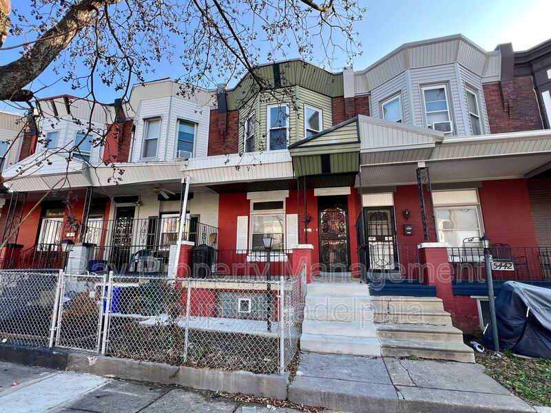 Philadelphia House: 5440 Kingsessing Ave