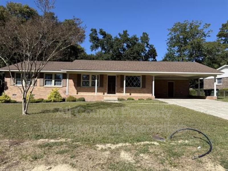 Main image for 3136 Woodsen Cir