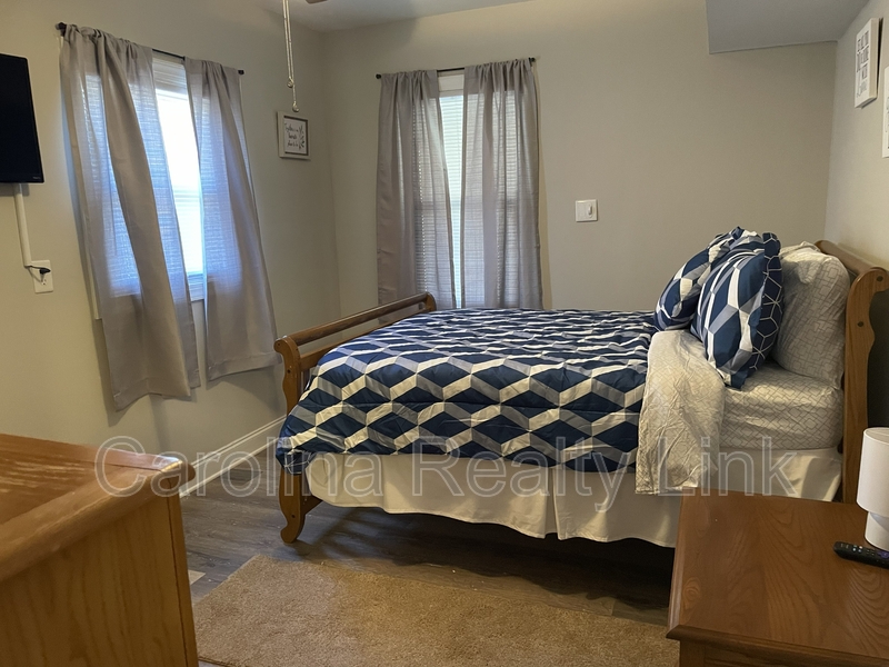 Charlotte House: Weststone Drive