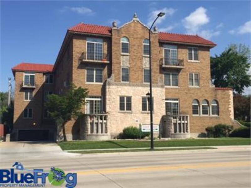Green Bay Condo: 425 S Monroe Ave - 3j