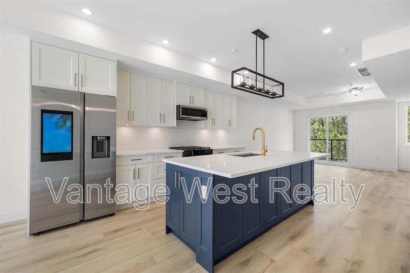 West Kelowna Condo: 16-1975 Shannon Lake Rd