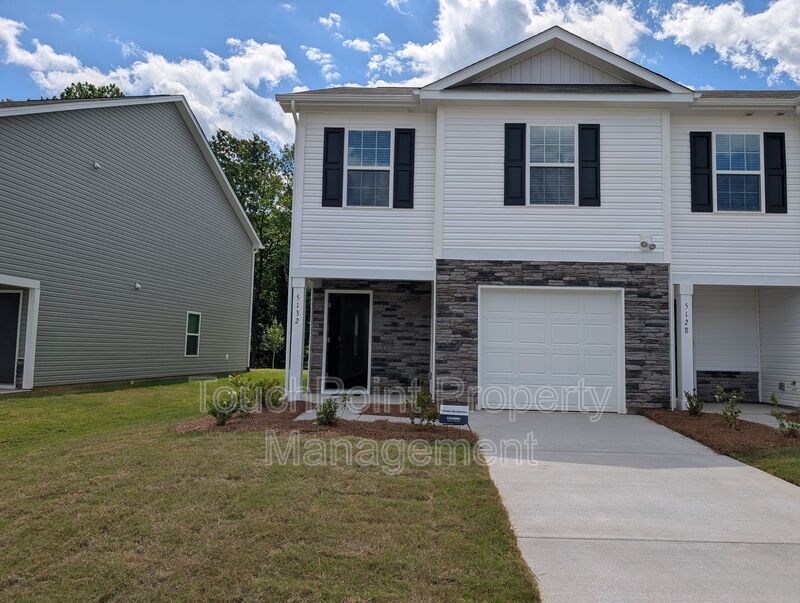 Charlotte Townhome: 5132 Hyrule Drive