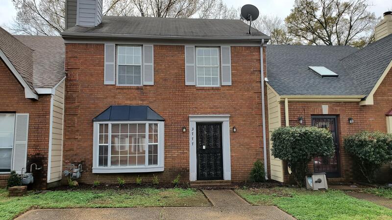 Memphis House: 3777 Deer Forest Drive