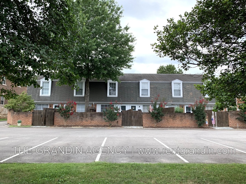 Roanoke House: 1803 Grandin Road Southwest