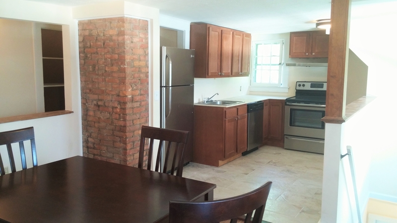 Syracuse Condo: 131-131 Dell Street - 131 Dell