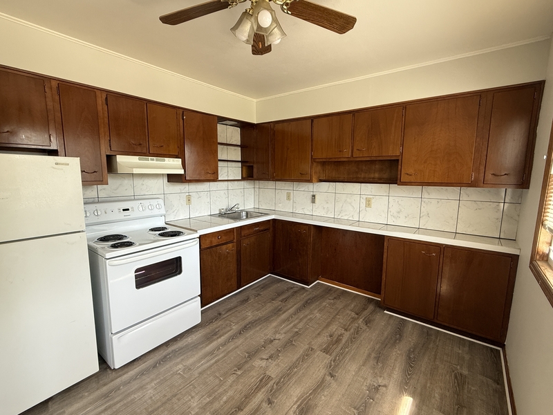 Hyde Park Condo: 25 Alexander Drive
