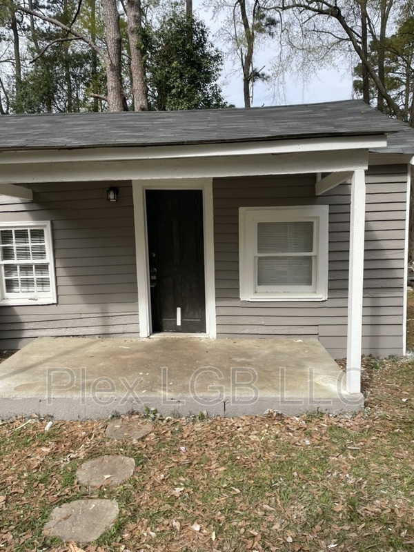 LaGrange House: 217 Thomas Street