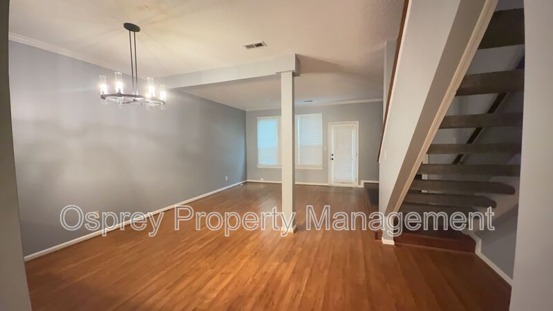 Spacious Virginia Beach Home with Dual Primary Suites & Private Backyard - Photo 4