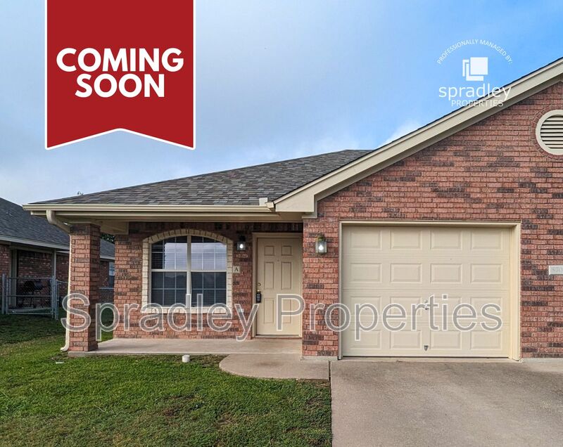 Killeen Condo: 5708A Luxor Dr