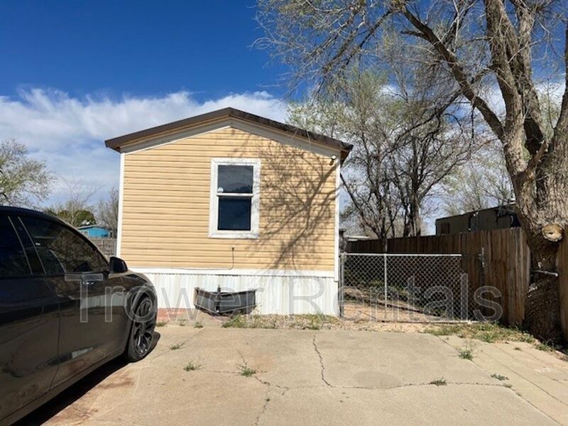 Odessa House: 2412 Sun