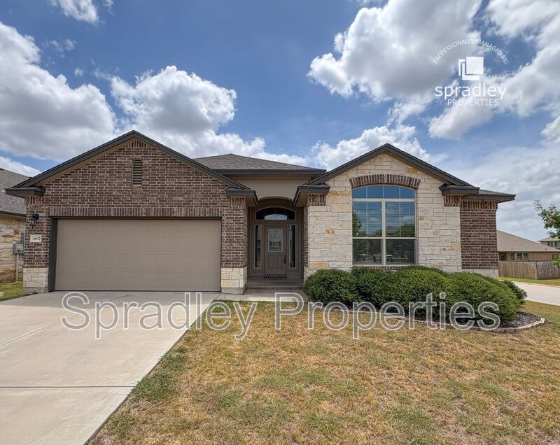 Belton House: 4617 Abergavenny Dr