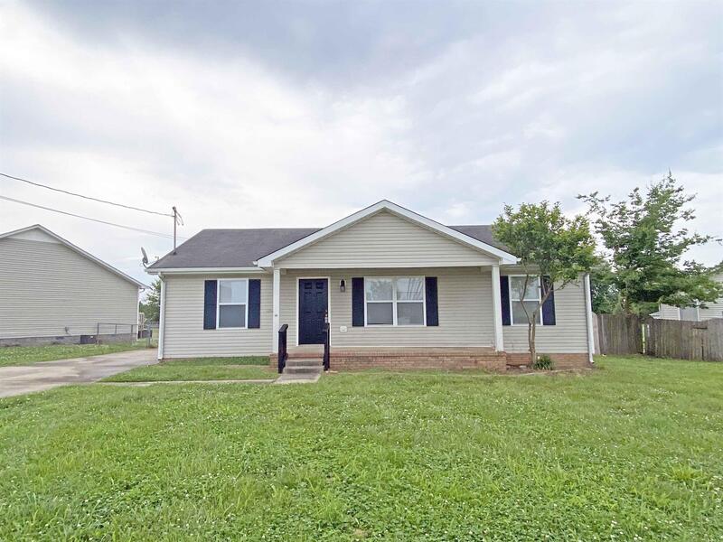 Oak Grove House: 104 Waterford Drive