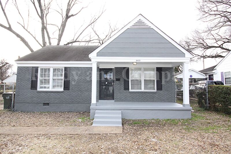 Memphis House: 2977 N Radford Rd