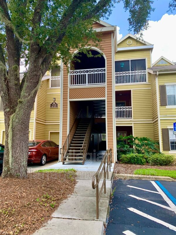 Request a Viewing for 2328 Midtown Terrace, 1031 Tenant Turner