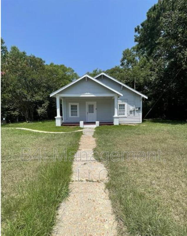 Milledgeville House: 2235 Irwinton Road