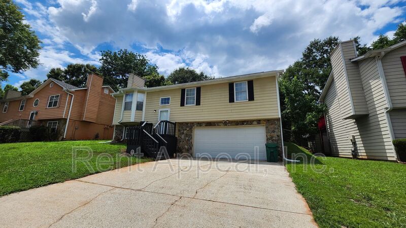 Decatur House: 2305 Wilkins Cove