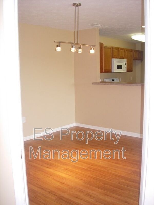 Great 2 Bedroom 2 Bathroom condo on the east side of Indy! - Photo 8