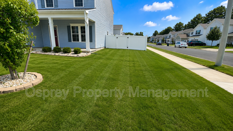 Beautiful 4BR Home with Open Floor Plan in Suffolk - Photo 9