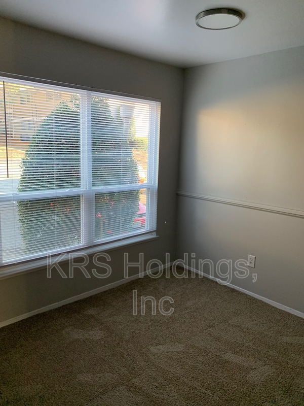 Richmond Condo: 1227 Nelson Street