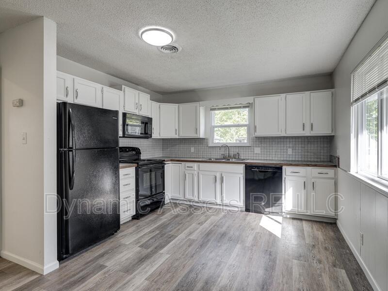 Pittsburg Condo: 1902 John F Kennedy