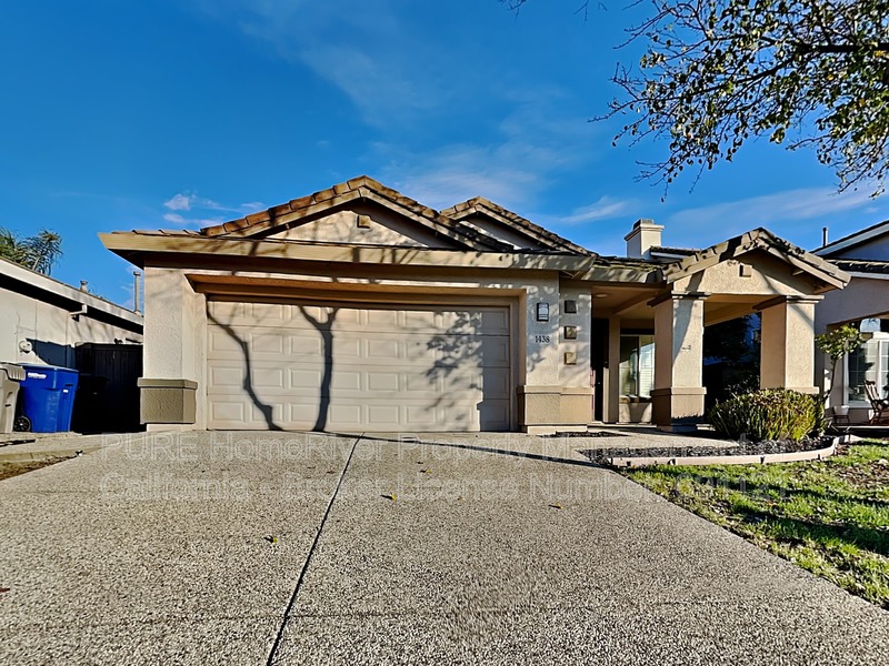 Sacramento House: 1438 Dreamy Way