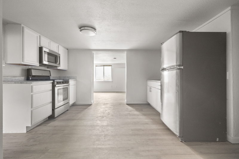 Englewood Condo: 4757 South Jason Street