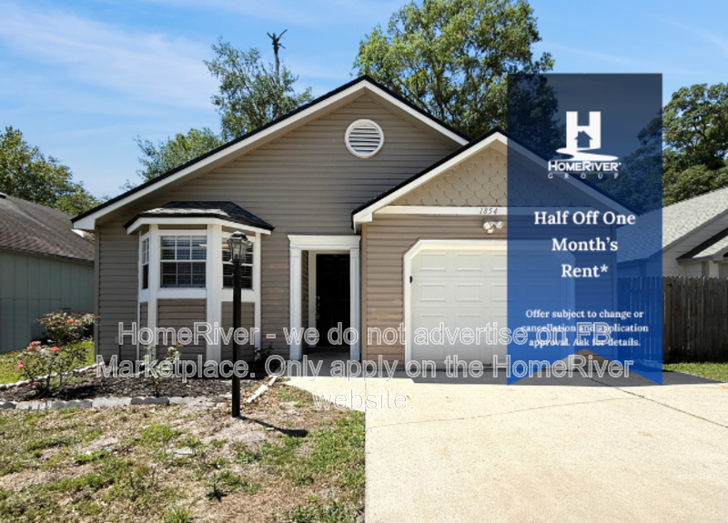Middleburg House: 1854 Alberta Ct N