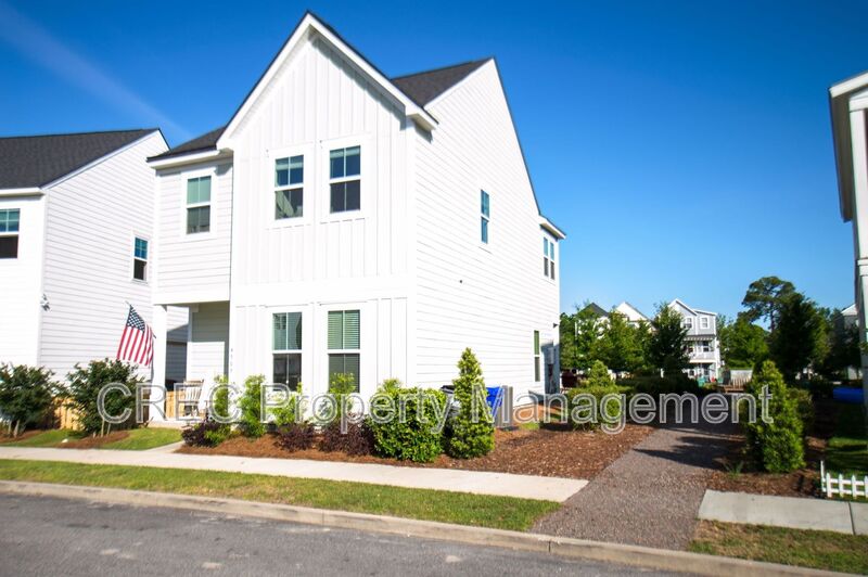 North Charleston House: 4507 Finn Blvd