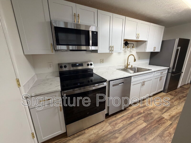 Glen Allen Condo: 9397 London Tower Ct