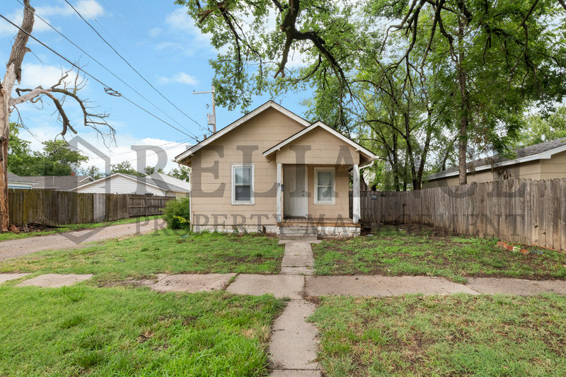Wichita House: 1710 West 1st Street North