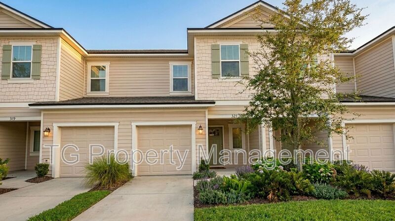 Jacksonville Townhome: 321 Anthony Dr