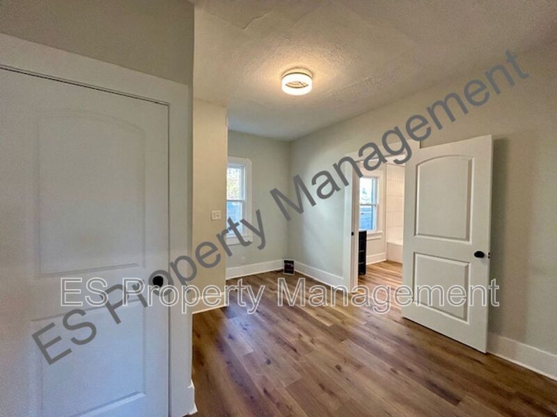 Beautiful and Spacious 4 Bedroom, 2.5 Bathroom home.  - Photo 18