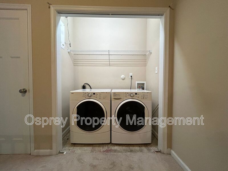 Welcome to this charming Condo! “ASK ABOUT OUR ZERO DEPOSIT” - Photo 19