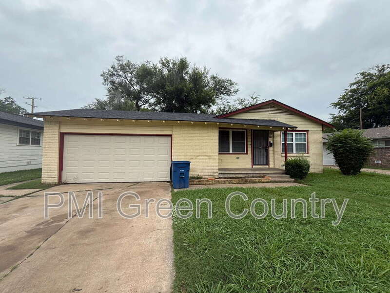 Tulsa House: 1039 E 51st Pl N