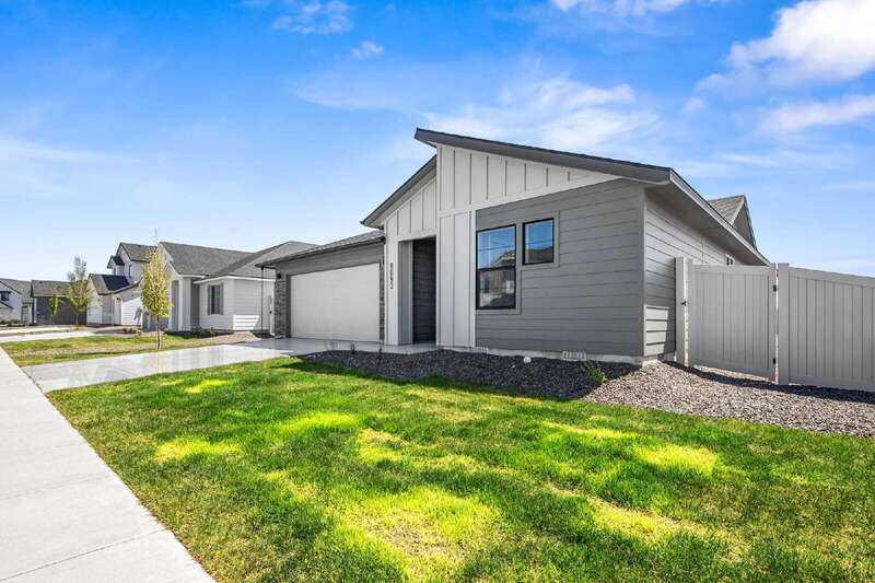 Nampa House: 9093 W Camellia St