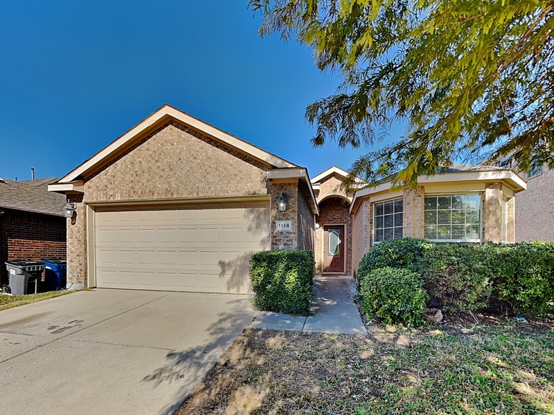 Melissa House: 1114 Bexar Ave