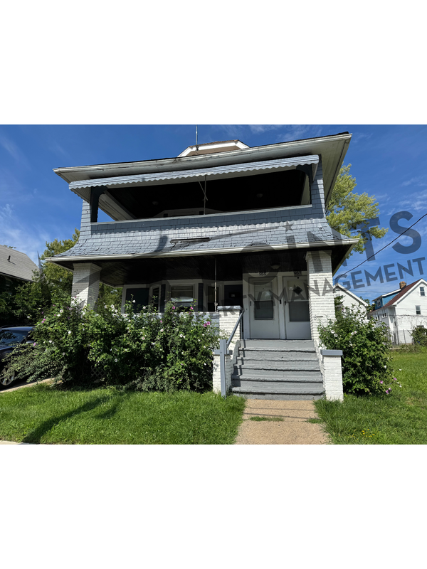 Cleveland Condo: 957 Eddy Road