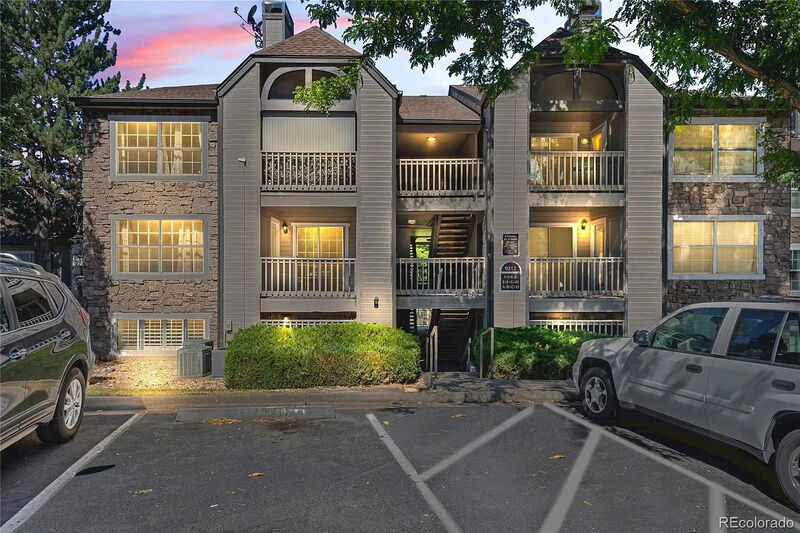 Englewood Condo: 9212 E Arbor Cir