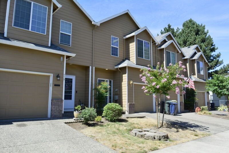 BEAVERTON Townhome: 773 SW 198TH PL