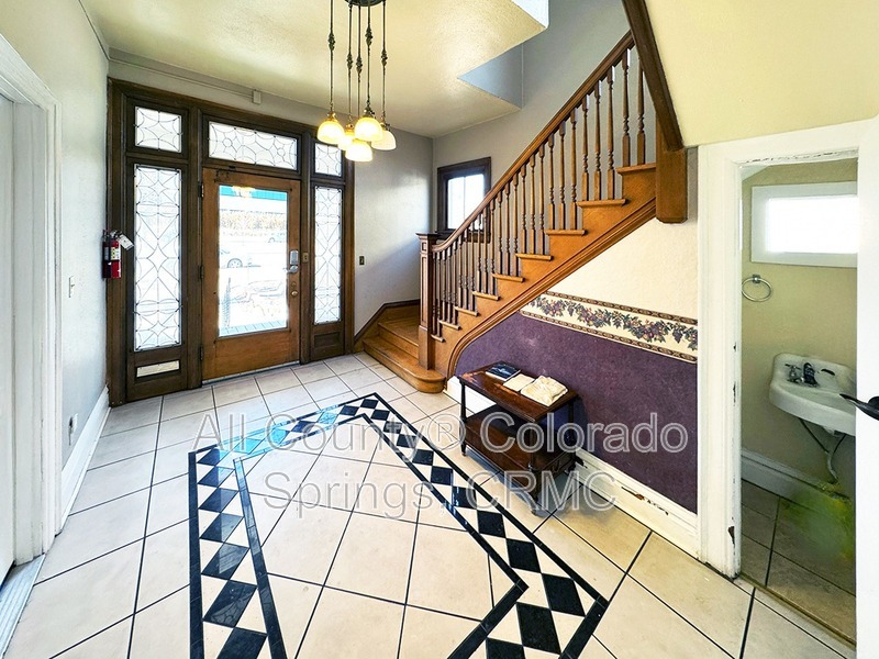 Main Rental Photo 2